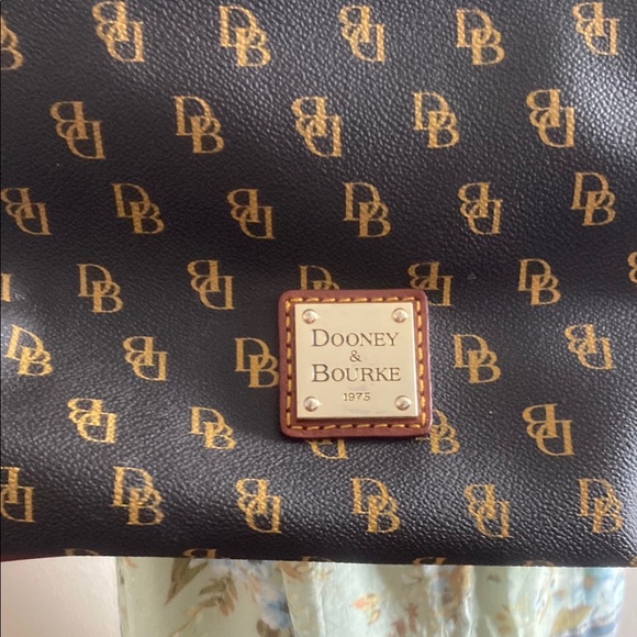 Dooney & Bourke Brown Leather Trim Shoulder Bag - Picture 4 of 7